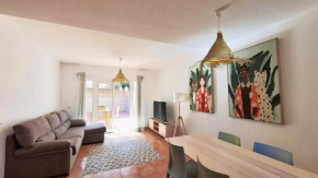 La Casa de la Papaya, by Comfortable Luxury